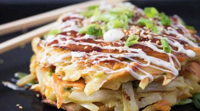 https://www.katachiware.com.au/wp-content/uploads/2020/11/Japanese-Okonomiyaki-Recipe-640x356.jpg.webp