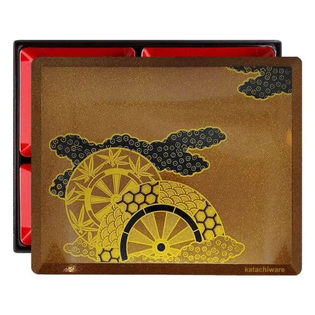 https://www.katachiware.com.au/wp-content/uploads/2021/06/Edo-Period-Bento-Boxes-1-640x640.jpg.webp