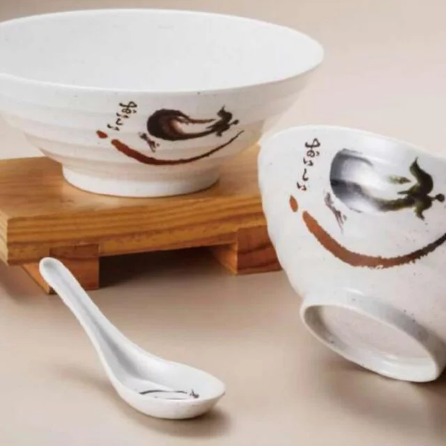 https://www.katachiware.com.au/wp-content/uploads/2022/07/Nasu-Ramen-Bowl-Spoon-640x640.jpg.webp