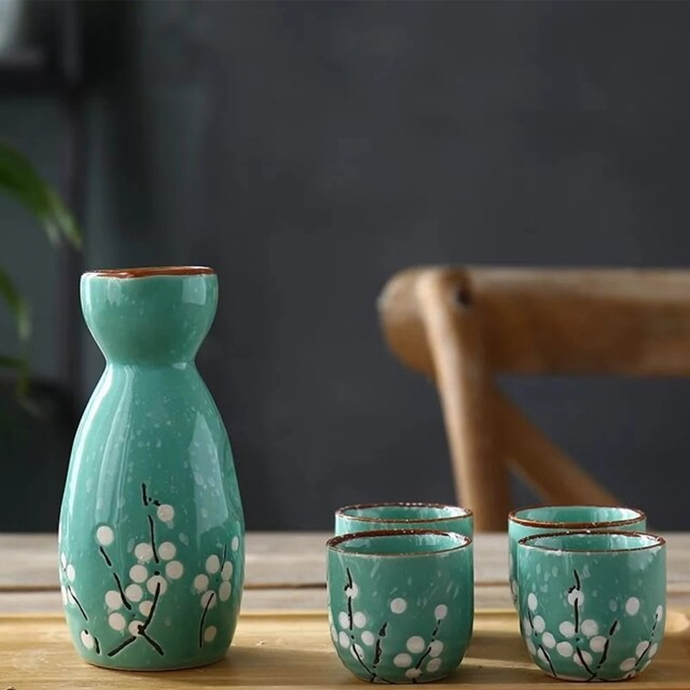 Traditional Green Sake Set