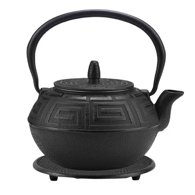 Majesutikku Cast Iron Teapot & Trivet