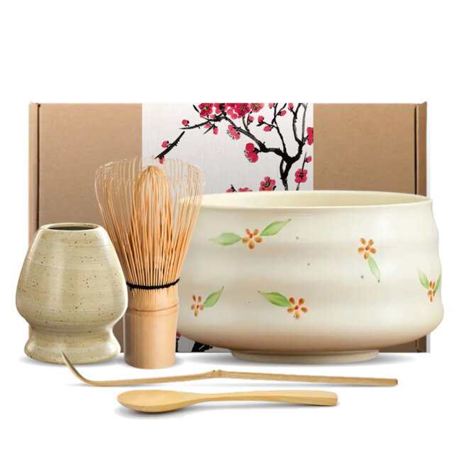 Hand Painted Hinanohana Matcha Set