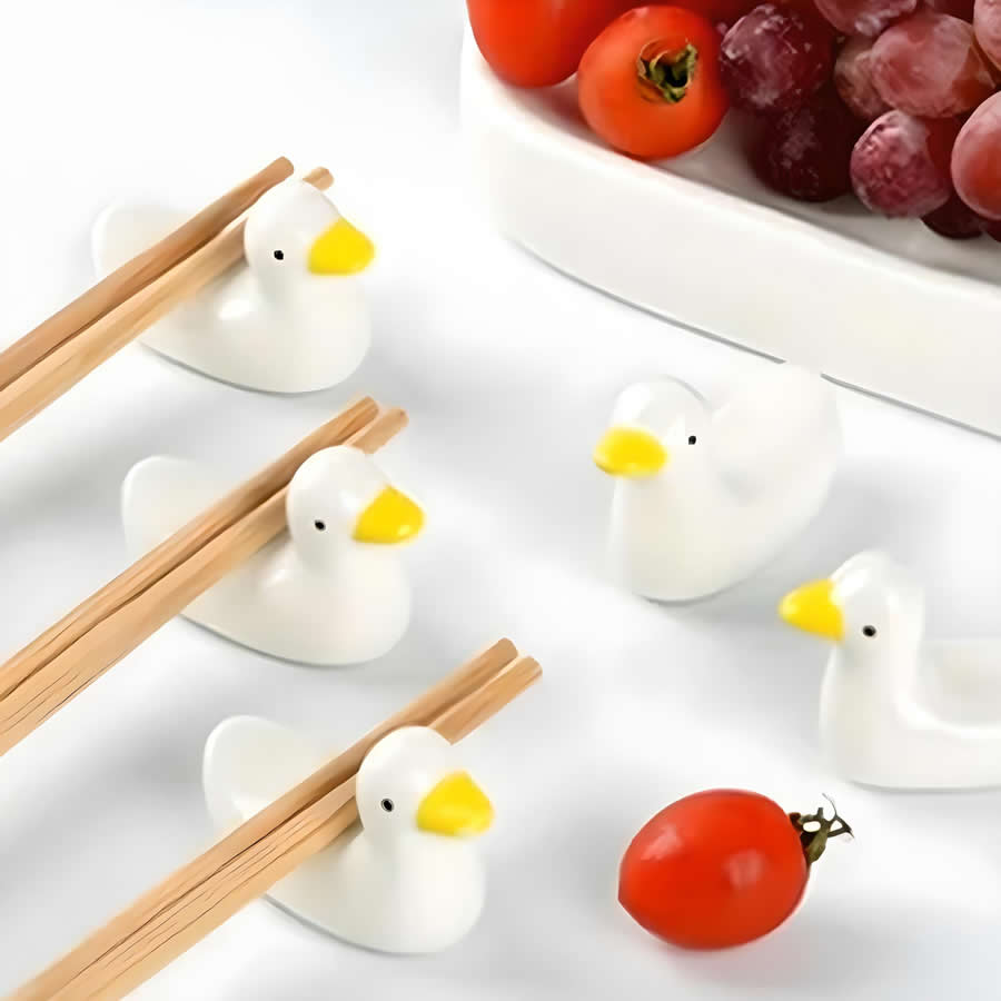 Kawaī Duck Chopstick Rest