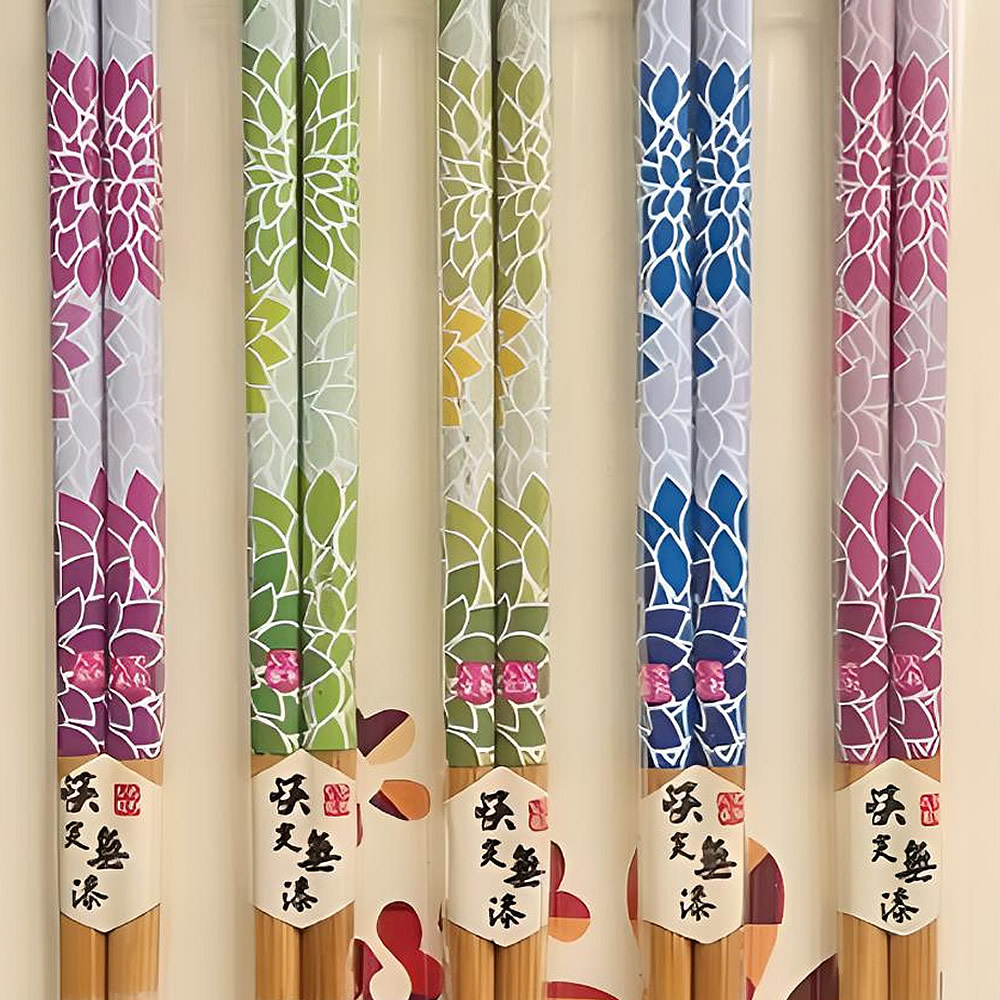 Nishiki Chrysanthemum Chopsticks Deatailed