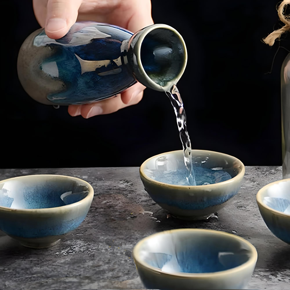 Seiran Tokkuri & Ochoko Sake Set Example