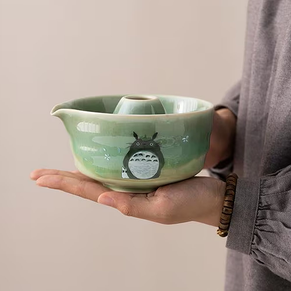 Totoro Matcha Tea Set Detailed