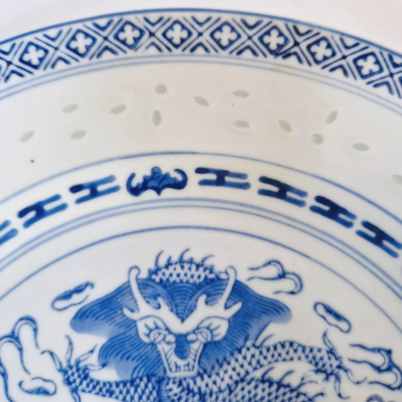 Jingdezhen Blue Chinese Dragon Detailed