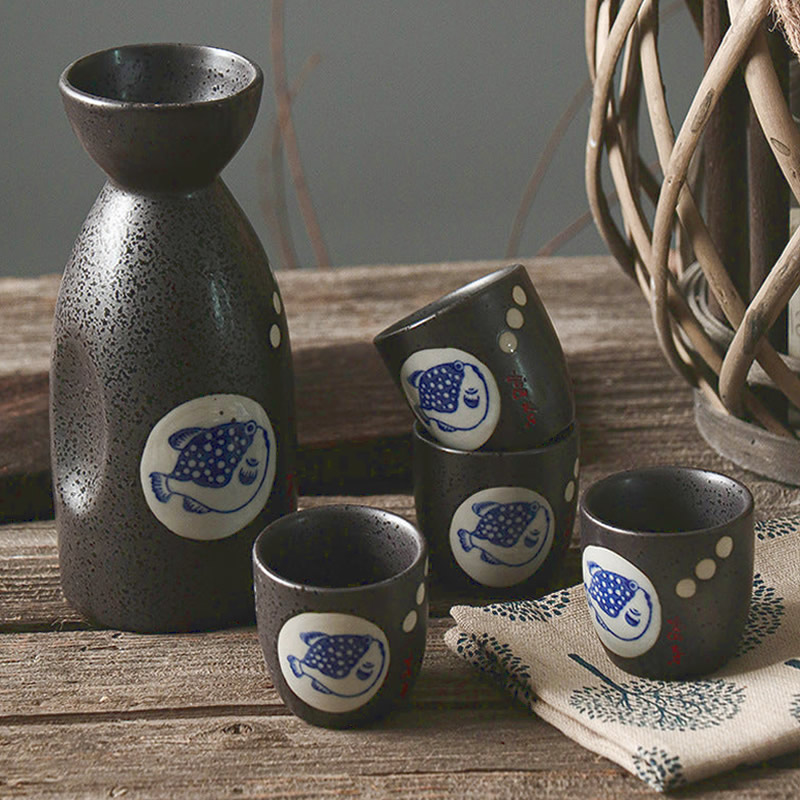 Shiro-Aoi Fugu Sake Set